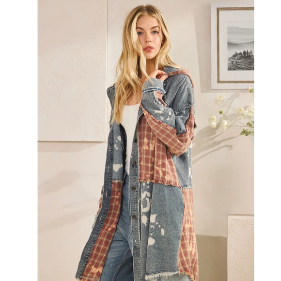 Oli & Hali Medium Wash Bleached Dyed Plaid Print Hoodie Denim jacket Shacket - Picture 4 of 7